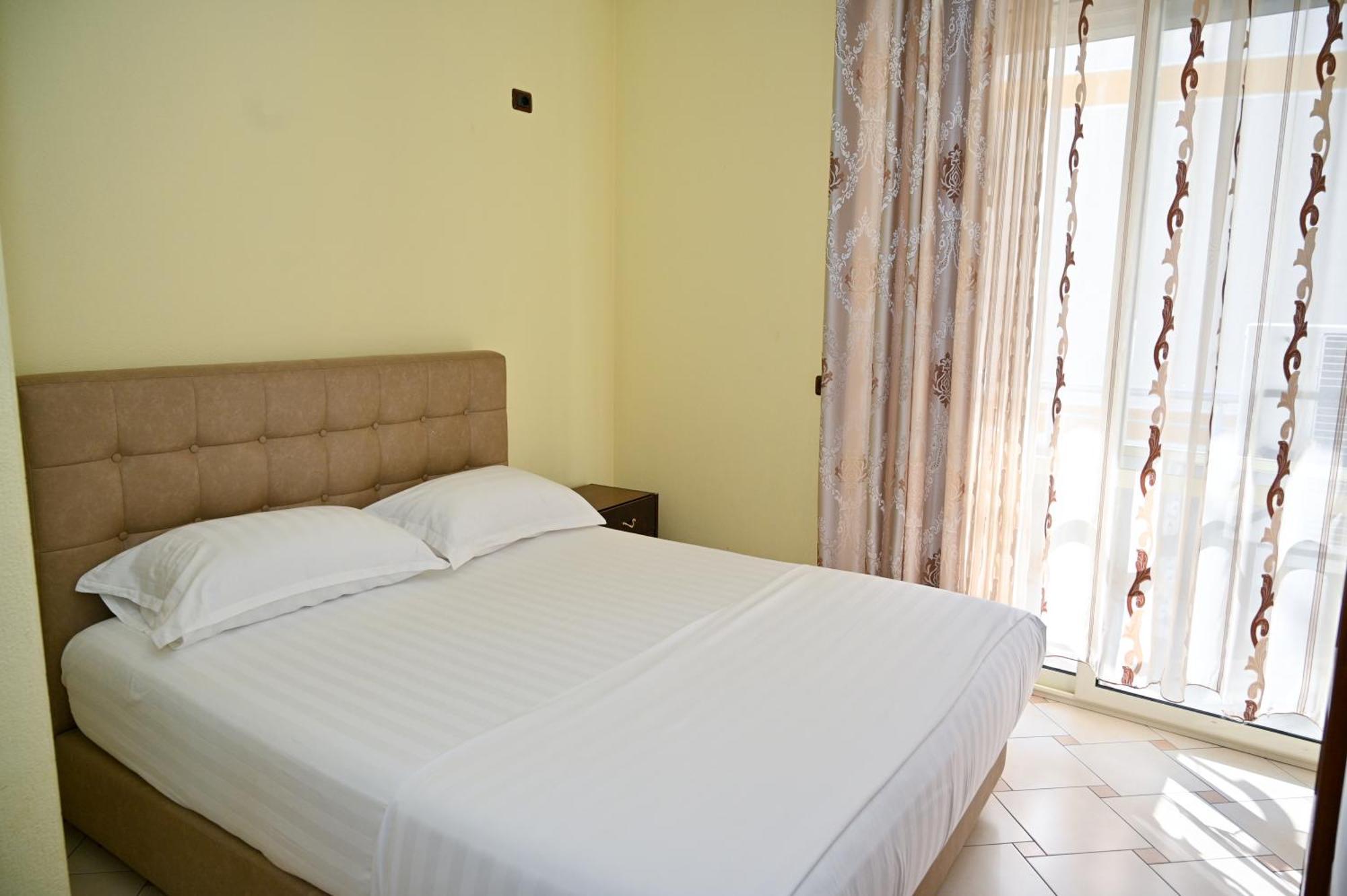 Hotel Vila Emes Δυρράχιο Δωμάτιο φωτογραφία