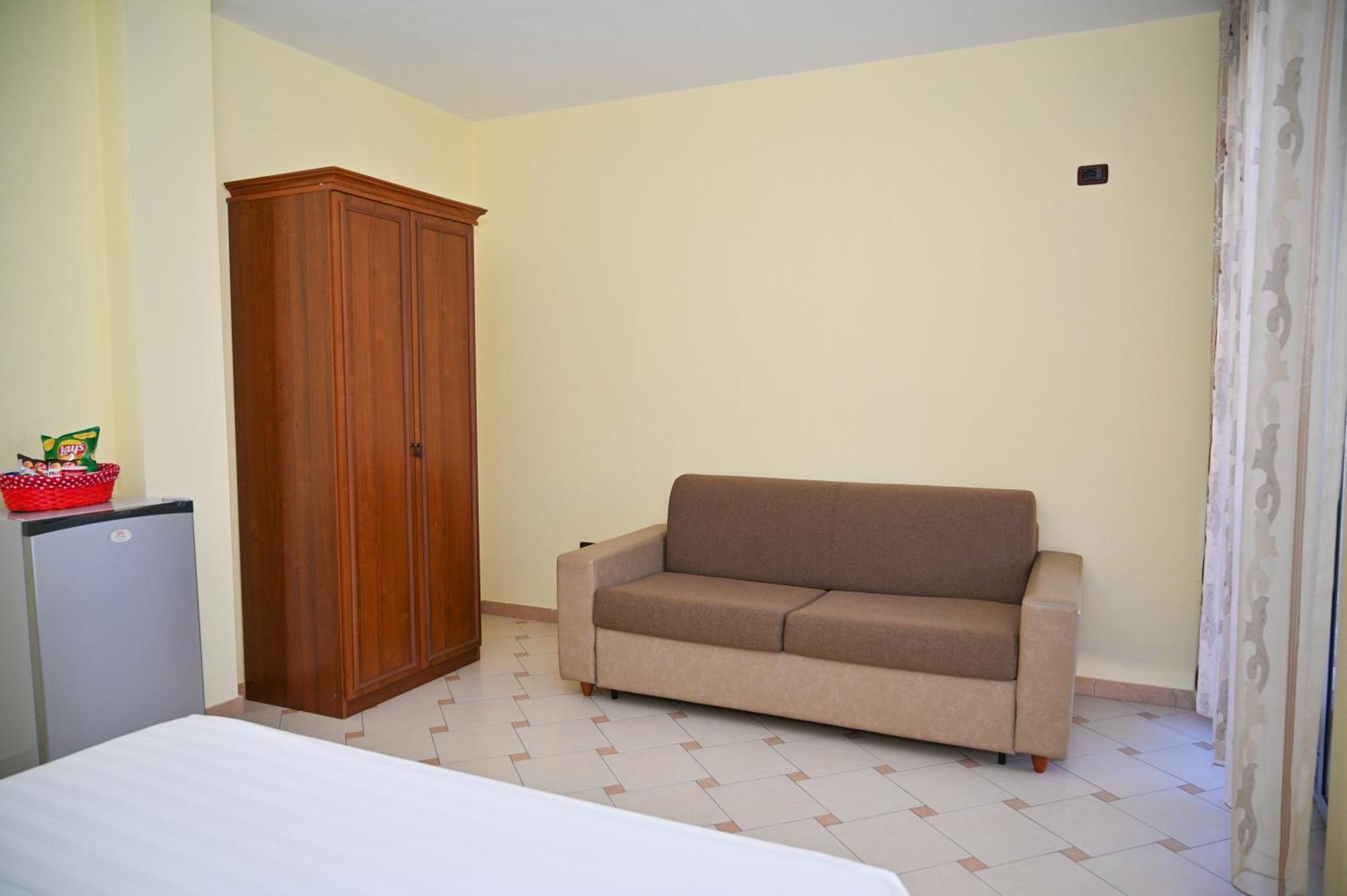 Hotel Vila Emes Δυρράχιο Δωμάτιο φωτογραφία