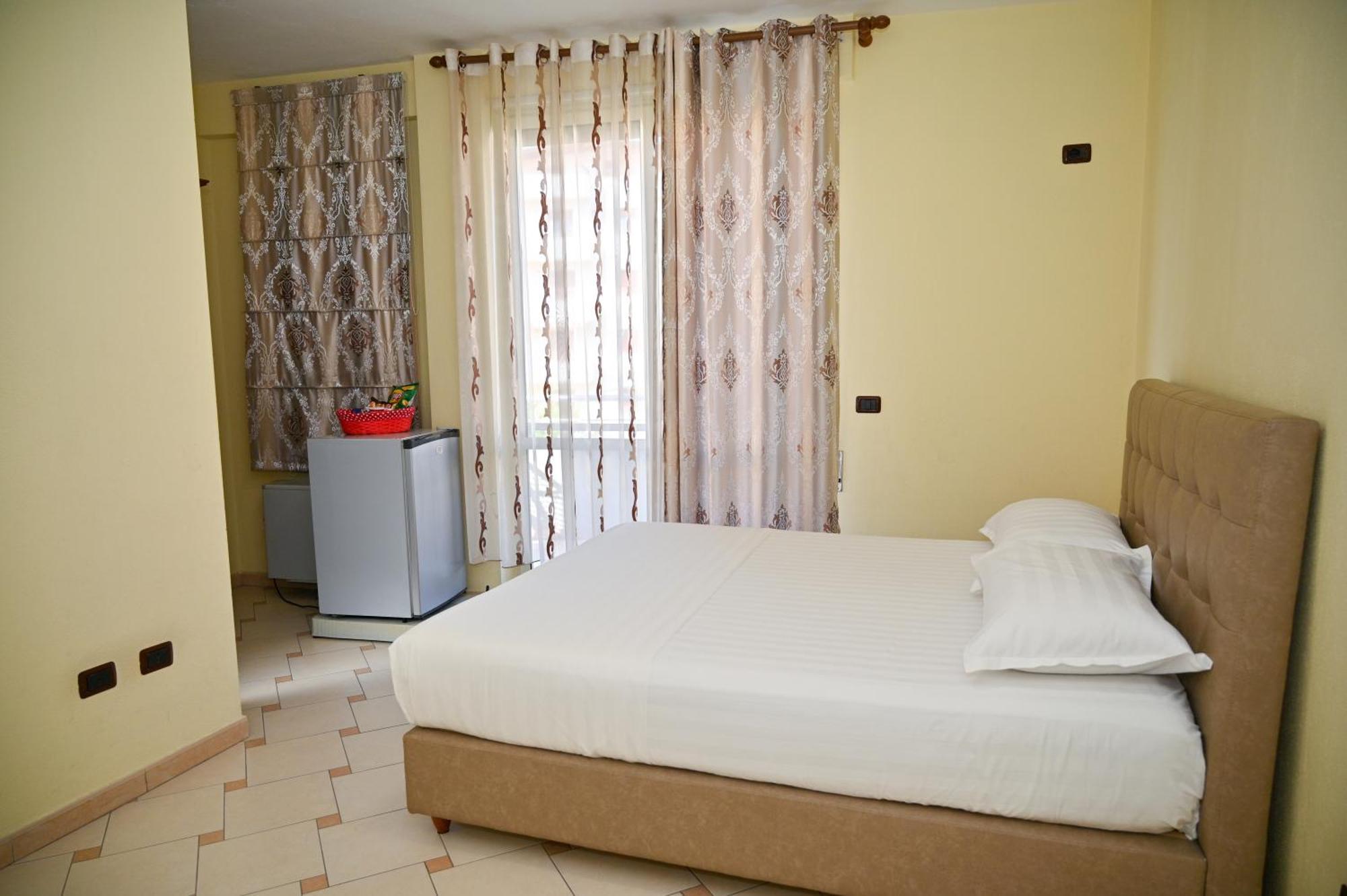 Hotel Vila Emes Δυρράχιο Δωμάτιο φωτογραφία