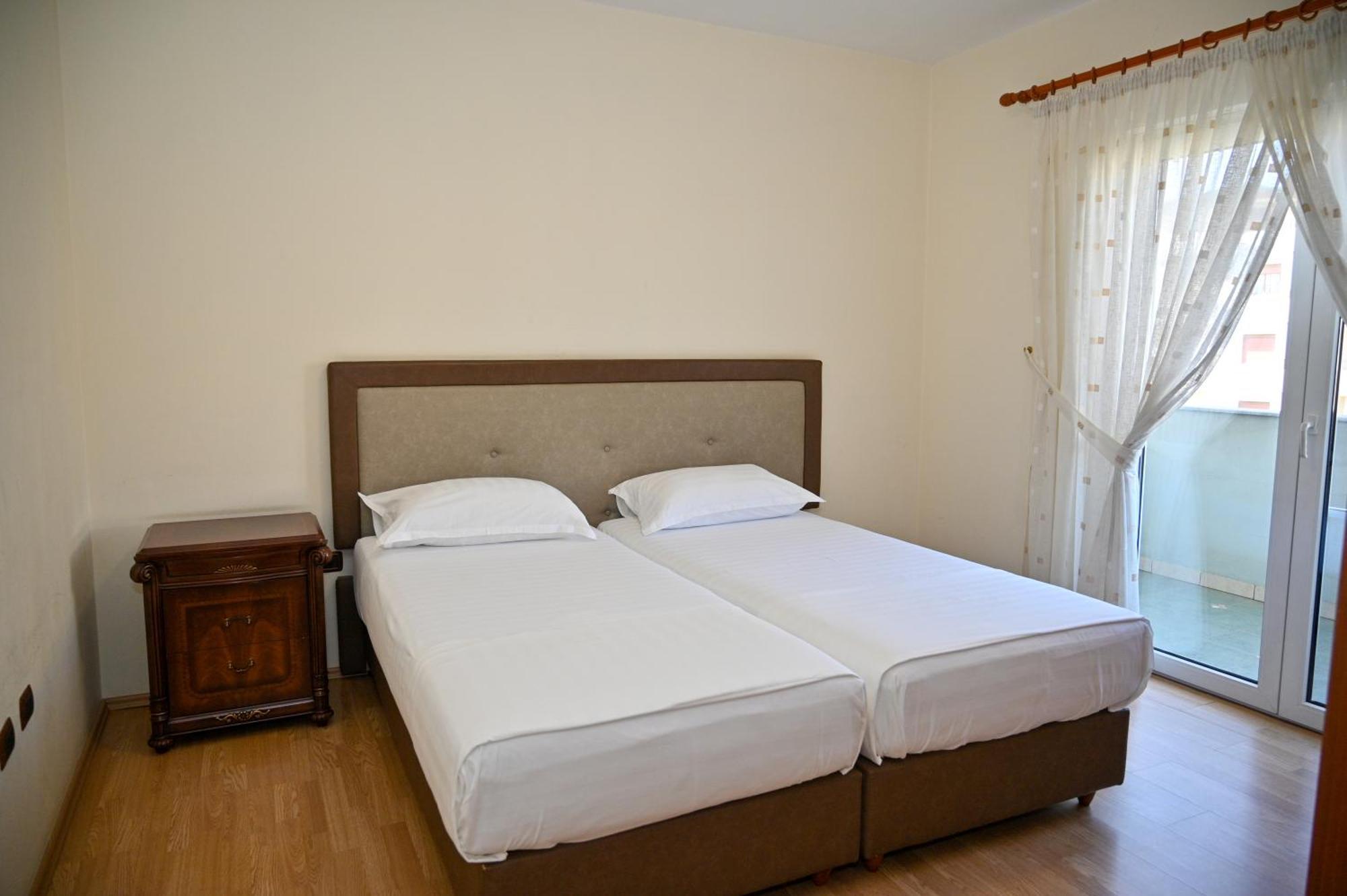 Hotel Vila Emes Δυρράχιο Δωμάτιο φωτογραφία