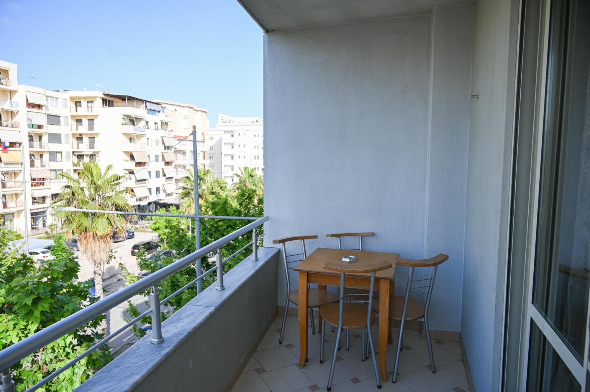 Hotel Vila Emes Δυρράχιο Εξωτερικό φωτογραφία