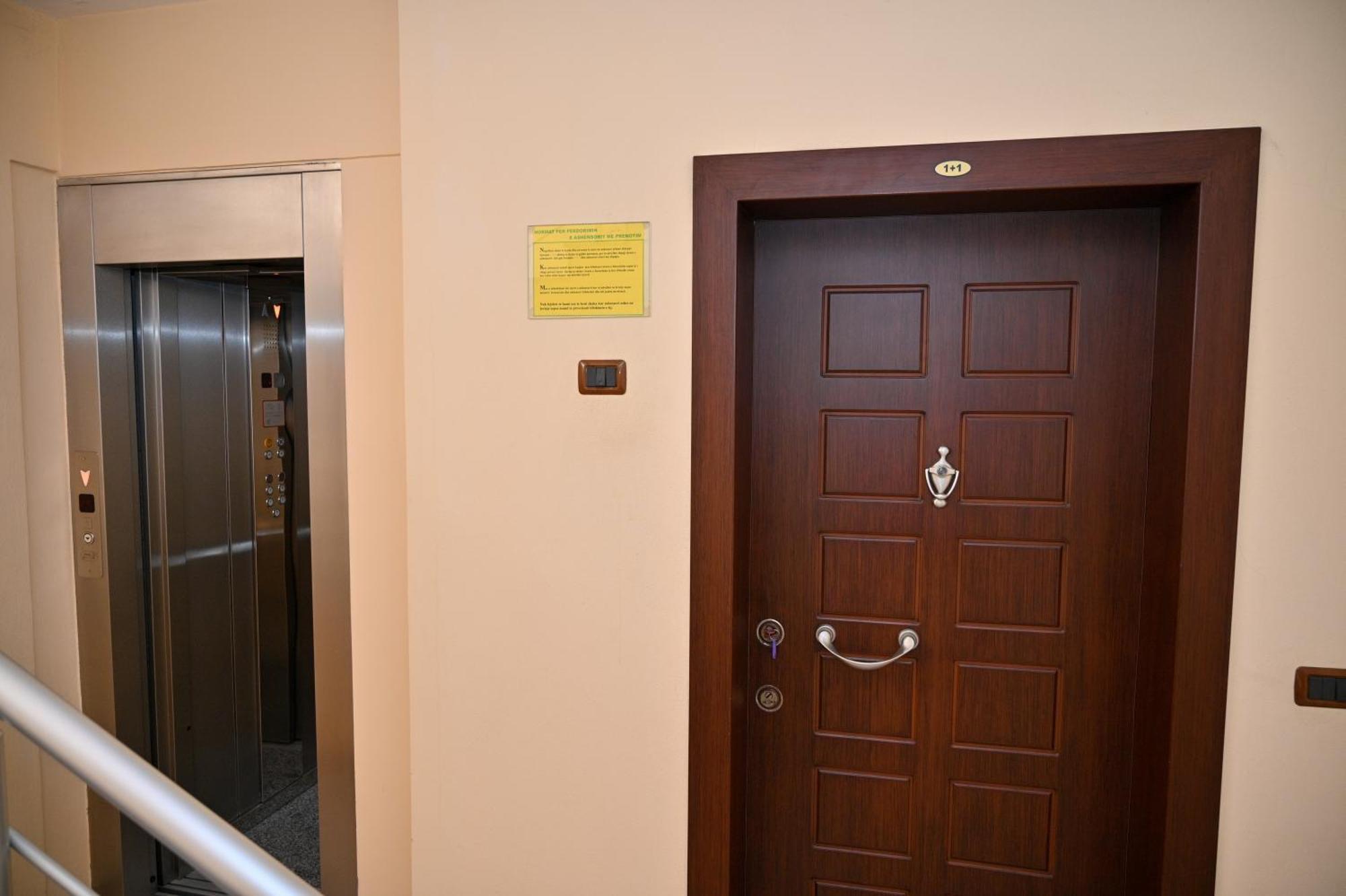 Hotel Vila Emes Δυρράχιο Εξωτερικό φωτογραφία