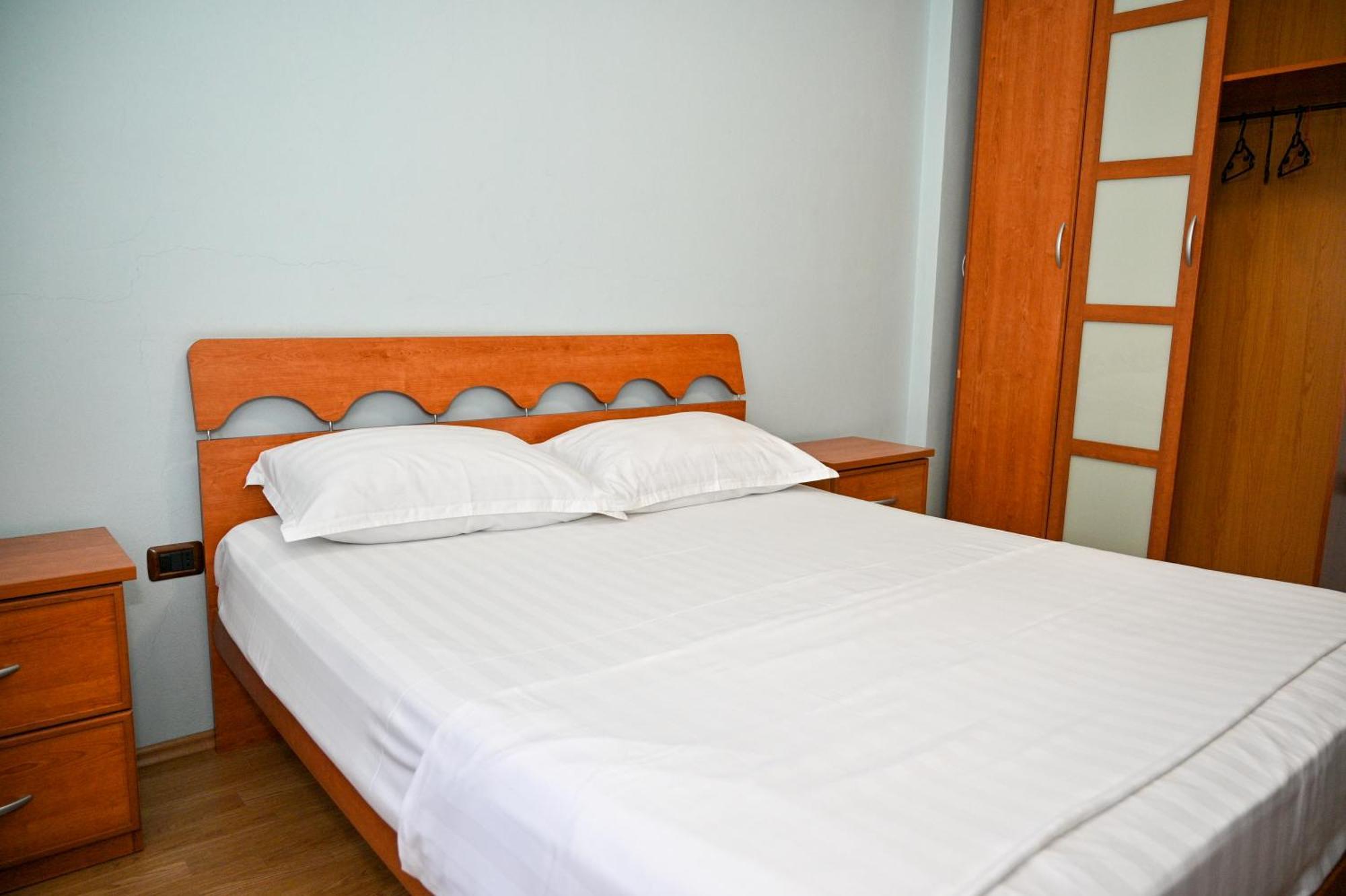 Hotel Vila Emes Δυρράχιο Εξωτερικό φωτογραφία