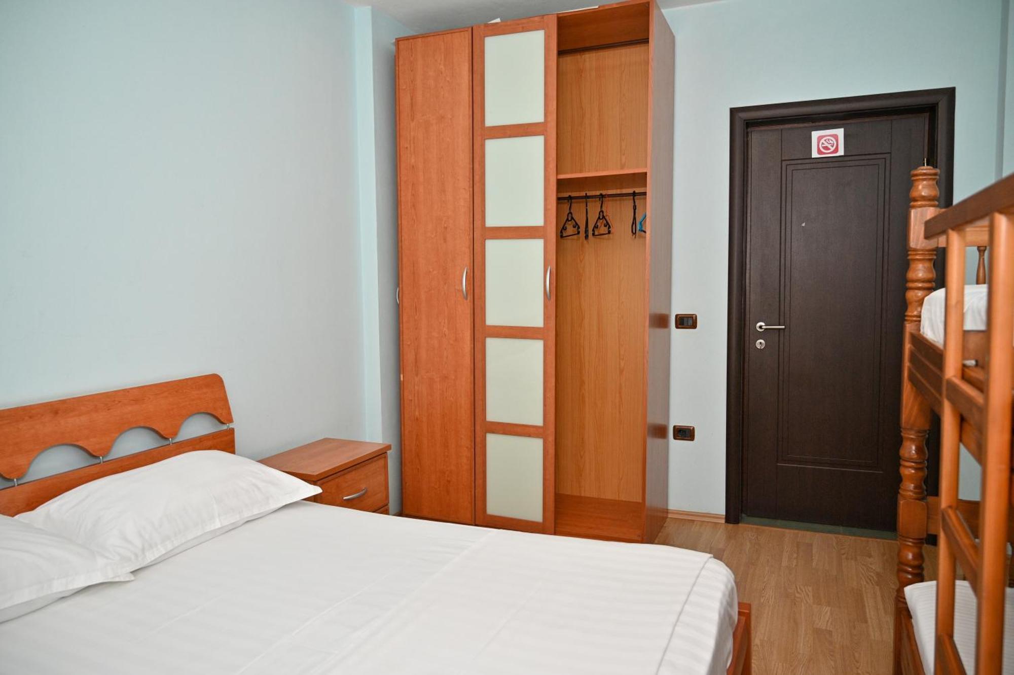 Hotel Vila Emes Δυρράχιο Δωμάτιο φωτογραφία